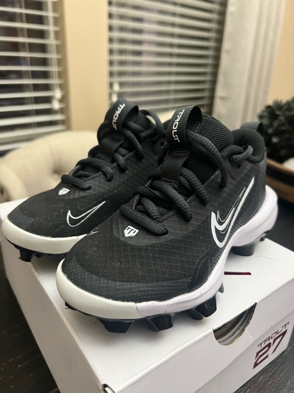 Nike Force Trout 9 Pro MCS BG Boys Sz 11 Baseball Cleats Black/White - Picture 8 of 15